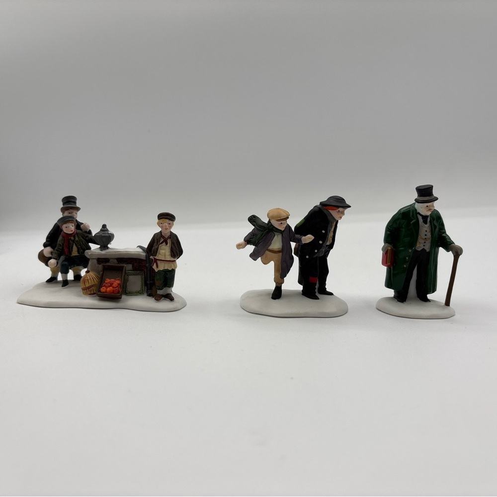 Dept 56 1991 Vintage Heritage Village Collection Oliver Twist Set Of 3 55549 EUC